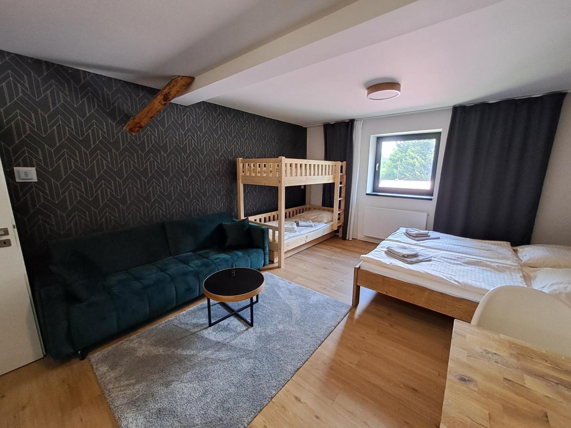 Apartment Javorna *